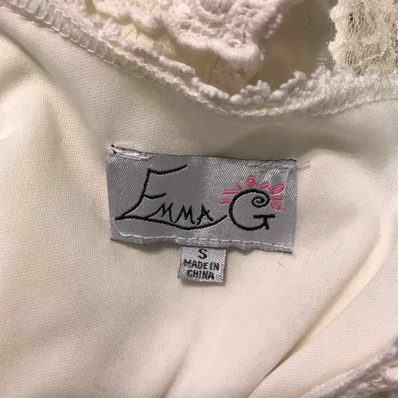 White lace dress - Picture 4 of 4